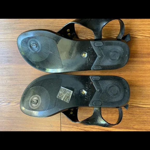 Michael Kors Sandals. Women’s size 6