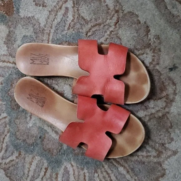 Miz Mooz Abie new york city sandals
