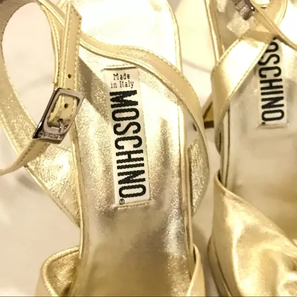 MOSCHINO metallic gold square toe Sandals
