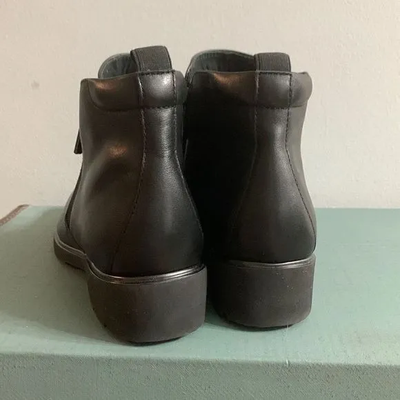 Munro black leather ankle boots Rourke‎ black leather Bootie. Streetwear