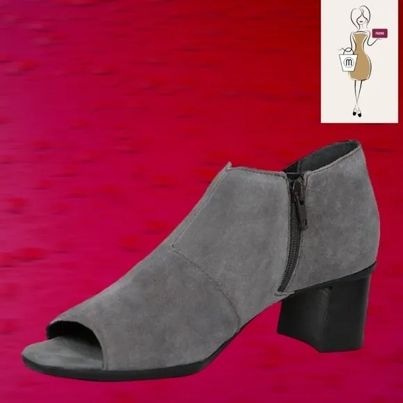 MUNRO Sable Grey Suede Leather Open Toe Block Heel Shootie
