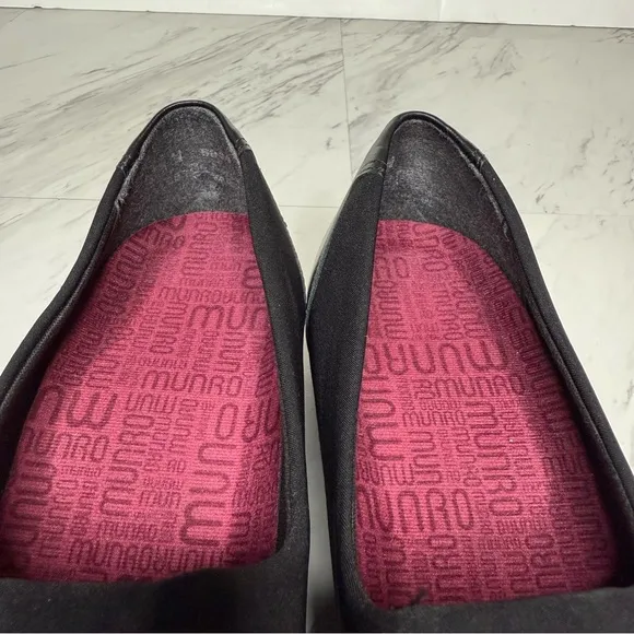 Munro Traveler Black Slip On Shoe 8 1/2 W