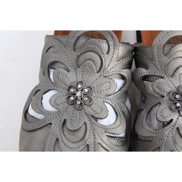 NAOT sandy Sandals Floral Leather Silver Rhinestone Slip On Women's 40 L 9