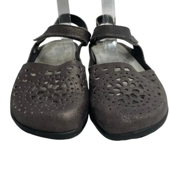 Naot Womens Arataki Leather Mary Jane Slingback Closed Toe Shoes Size 41 Gray
