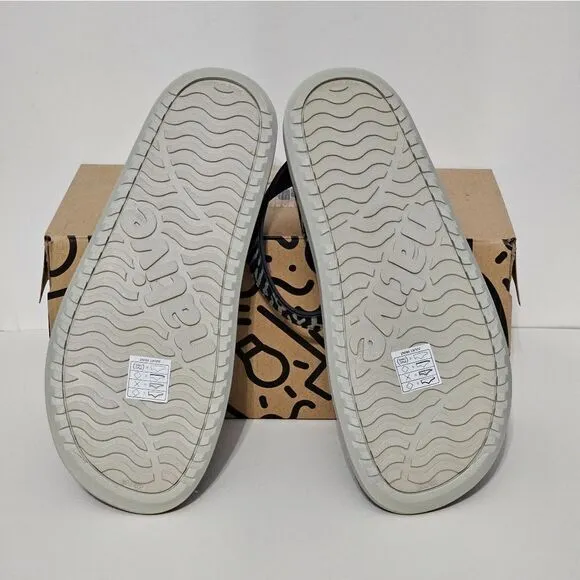 Native, Womens sandals in zebra/cuddlefish. NIB-Size 8
