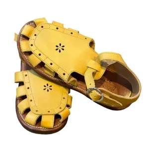 NEW Adelisa &amp; Co Flora Sandals