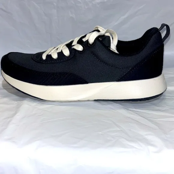 NEW ALLBIRDS Womens Tree Runner Athletic Sneakers Running  Shoes Black Size 7
