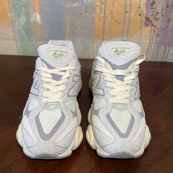New Balance 9060 Low Quartz Grey Team Cream Sea Salt Grey U9060HSA M 6.5/W 8
