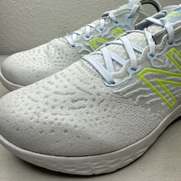 New Balance FF X  V3 Gray Running Shoes