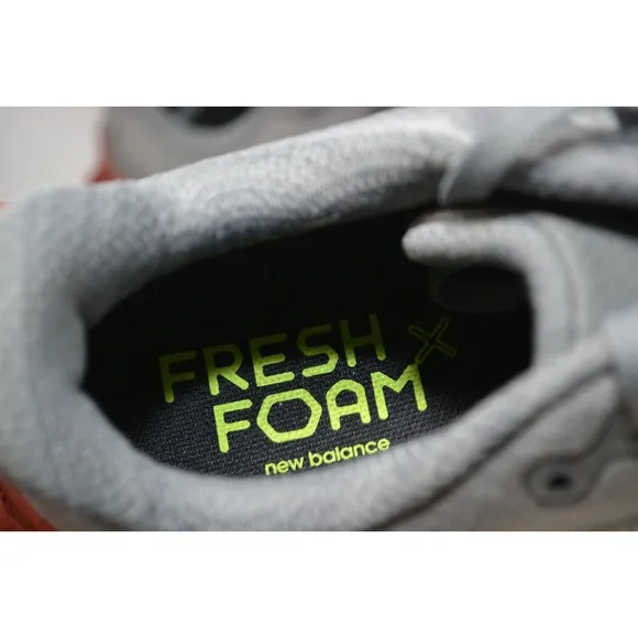 New Balance fresh foam x more V4 mens size 10 D shoes gray running sneakers