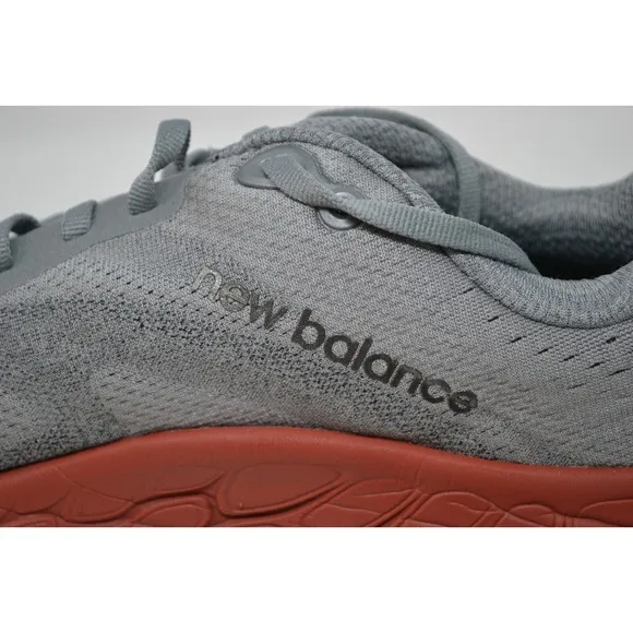 New Balance fresh foam x more V4 mens size 10 D shoes gray running sneakers
