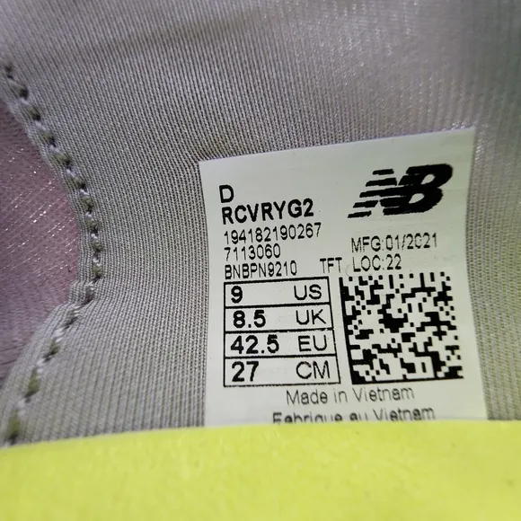 New Balance RCVRY G2 Shoes Mens 9 D Grey Recovery Lacrosse Sneakers NEW in Box