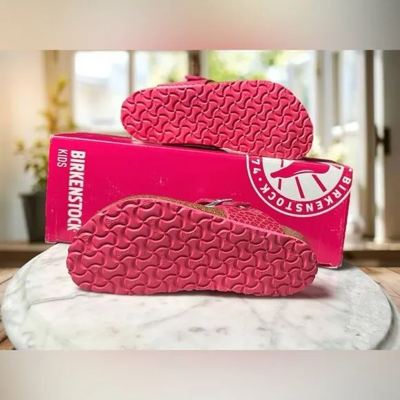 NEW • Birkenstock • Gizeh Magic Snake Pink Slip-on Sandals EU 30