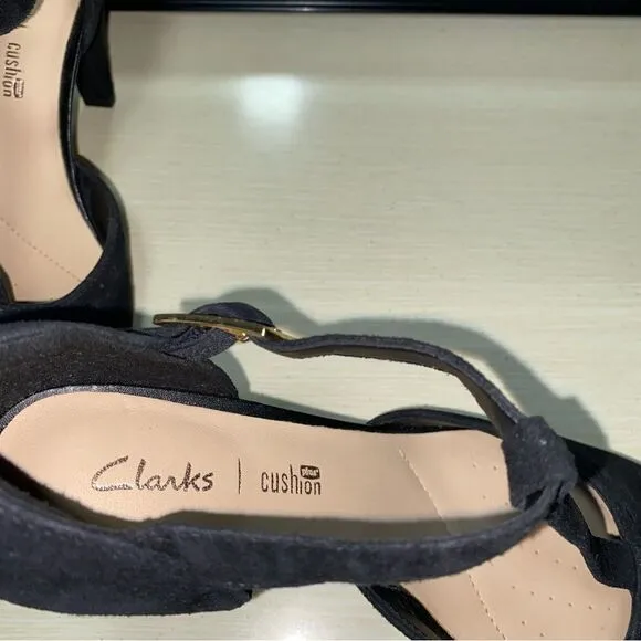 NEW! Clark’s Delia Leah Size 6.5 Black