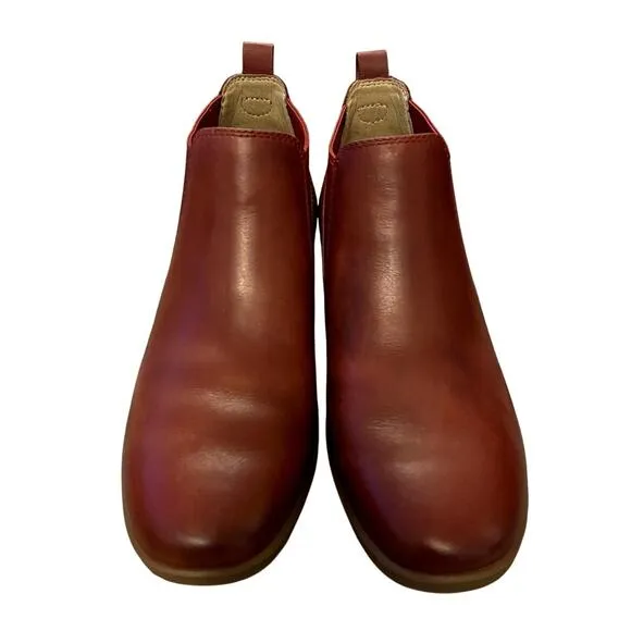 NEW! Dansko Womans 10.5 Louisa $165 Leather Ankle Boots Pull On COMFORT Red 41