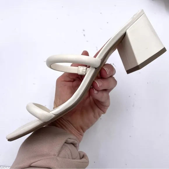 NEW Everlane Cream White Lesther Double Strap Heel Sandal in Size 6