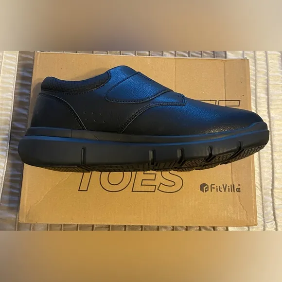NEW- FitVille Men's EasyTop Deluxe Dress Shoes V4. Wide Width. Black. Size 9.5W