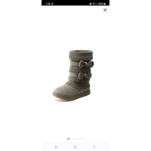 New Girls Size 5 Big Kid Dream Pairs Grey Mid Calf Faux Fur Lined Snow Boots