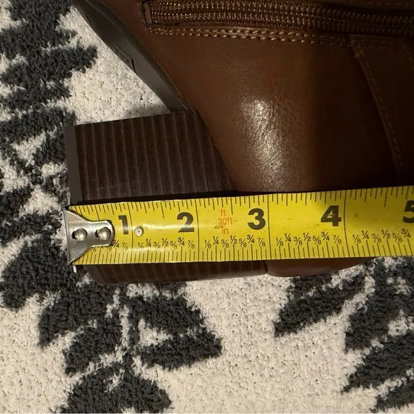 New in Box Naturalizer Uptown Knee High Brown Wide Calf heeled Leather Boots 12