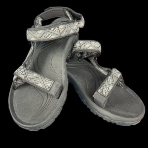 NEW Mens 11 Tevas Sandals Hurricane 4 1093379 Black Comfort Trail Hiking Shoes