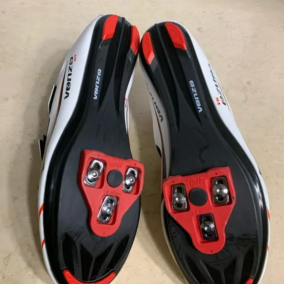 New men’s venzo cycling shoes 🚵‍♀️