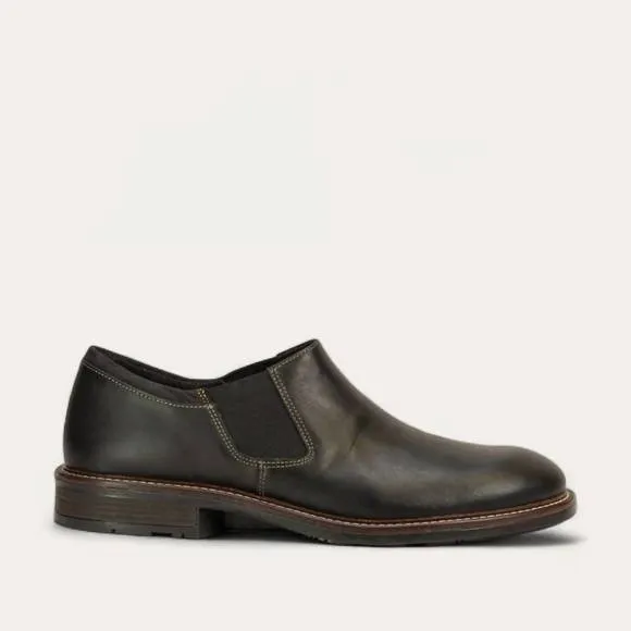 NEW NAOT men's director slip on shoes in black velvet nubuck black raven
