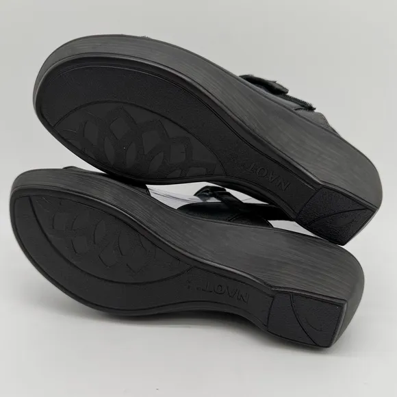 New NAOT Reserve Black Leather Adjustable Sandals Flower Size EU 36/US 5-5.5