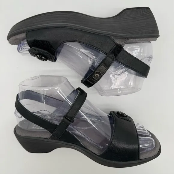 New NAOT Reserve Black Leather Adjustable Sandals Flower Size EU 36/US 5-5.5