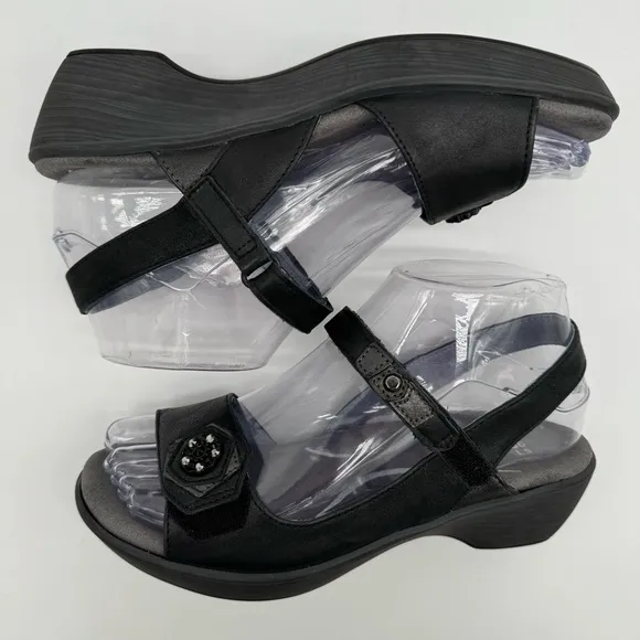 New NAOT Reserve Black Leather Adjustable Sandals Flower Size EU 36/US 5-5.5