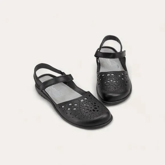 NEW NAOT women's arataki mary jane shoes - medium in black raven