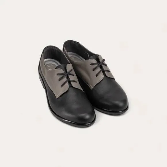 NEW NAOT women's kedma loafer shoes - medium in jet black/tin gray/black madras