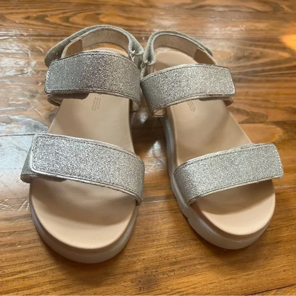 NEW Naturino Jemes SILVER GLITTER LEATHER SANDALS size 2.5-3 Little Girl