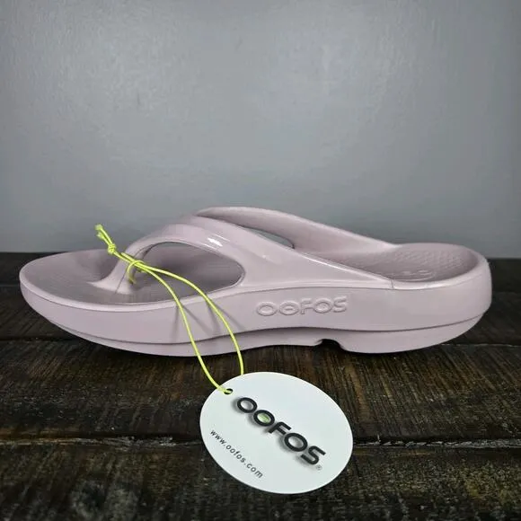NEW Oofos Oolala Luxe Womens Size 5 Recovery Flip Flop Sandals Stardust Pink