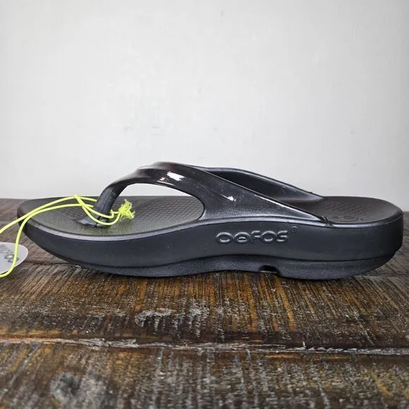 NEW Oofos Oolala Womens Size 7 Recovery Slip-On Comfort Flip Flops Sandals Black