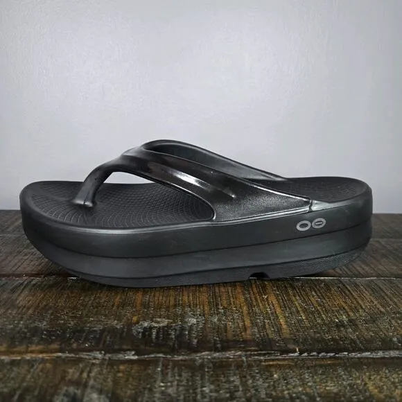 NEW Oofos Oomega Oolala Womens Size 10 Recovery Slip-On Flip Flop Sandals Black
