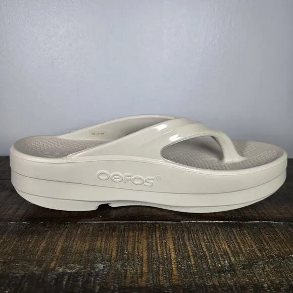 NEW Oofos Oomega Oolala Womens Size 8 Recovery Slip-On Flip Flop Sandals Nomad