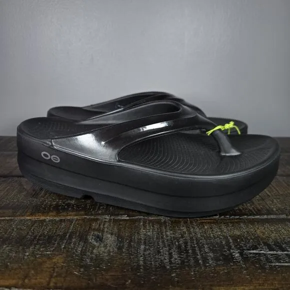 NEW Oofos Oomega Oolala Womens Size 9 Recovery Slip-On Flip Flop Sandals Black