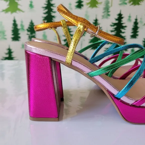 New Pop Kallie Heeled Sandal.