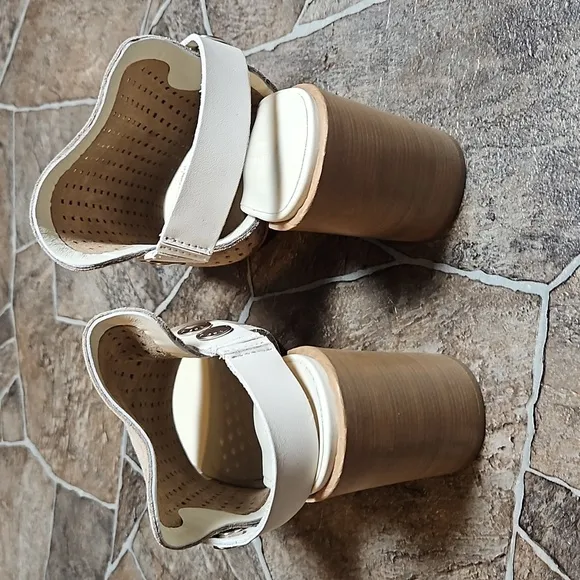 New Rag &amp; Bone Stucco Suede Leigh Open Toe Sandals Sz 7.5