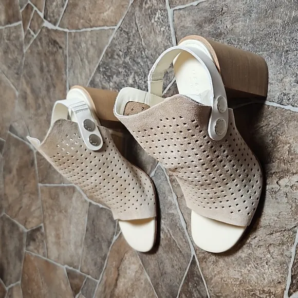New Rag &amp; Bone Stucco Suede Leigh Open Toe Sandals Sz 7.5