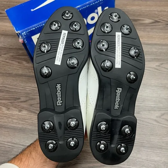NEW Reebok White Wingtip Golf Shoes 8.5 M