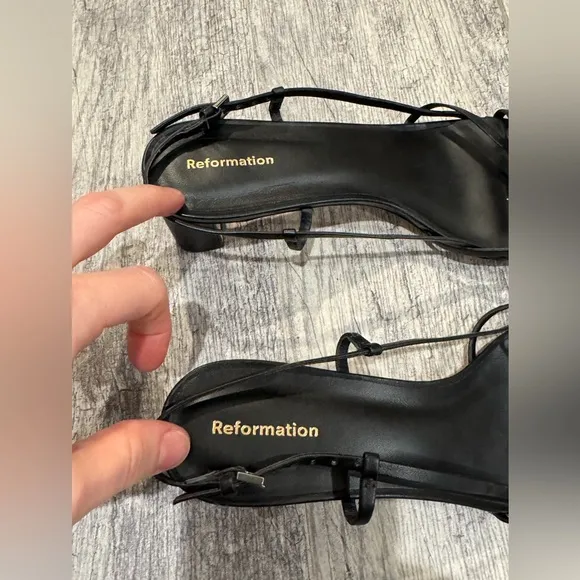 NEW Reformation black Sally bow sandals