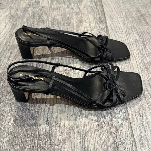 NEW Reformation black Sally bow sandals