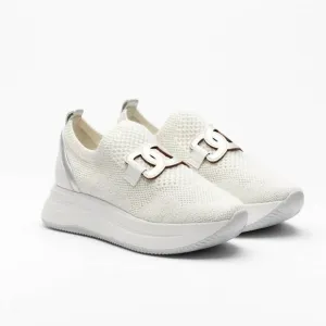 NEW SOFTWAVES women's simone slip-on shoes in silver