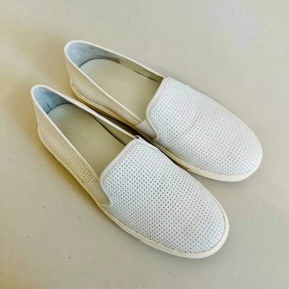 NEW VINCE BLAIR PERFORATED LEATHER SLIP-ON SNEAKERS WHITE