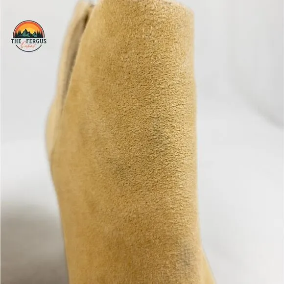 NEW Vince Camuto Women’s Gigietta Boots Bootie Tan Beige Suede Block Heel Sz 9.5