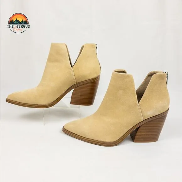 NEW Vince Camuto Women’s Gigietta Boots Bootie Tan Beige Suede Block Heel Sz 9.5