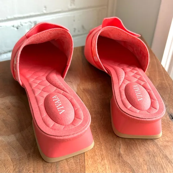 NEW Vivaia Pointed-Toe Knot Sandals (Yaffa Pro) in Coral Tropical 9 (40)