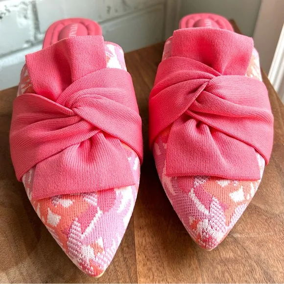 NEW Vivaia Pointed-Toe Knot Sandals (Yaffa Pro) in Coral Tropical 9 (40)