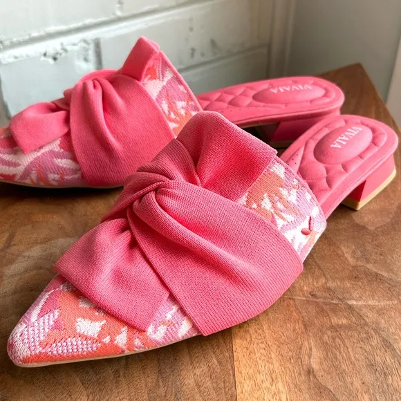 NEW Vivaia Pointed-Toe Knot Sandals (Yaffa Pro) in Coral Tropical 9 (40)